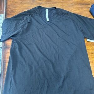 Lululemon Athletica Black Short Sleeve Tee